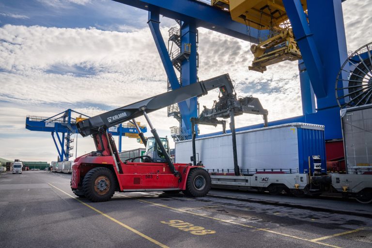 duisport investiert in CargoBeamer. Copyright dws Werbeagentur GmbH