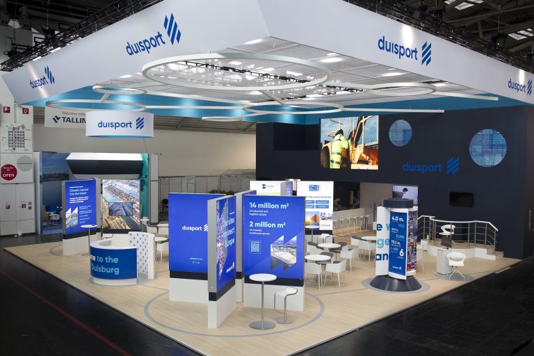 Der duisport-Messestand im neuen Design: Das neue Logo und Corporate Design