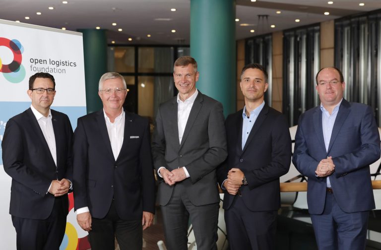 Legen die Basis für eine Open-Source-Community in der Logistik (v.l.): Stefan Hohm (Dachser)
