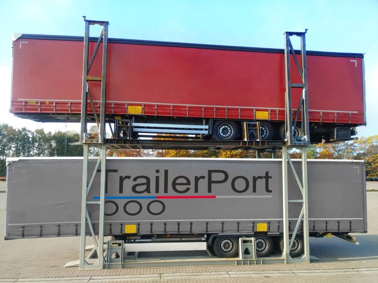 Stack-X ermöglicht die Stapelung von Trailern und Containern dank drei Varianten effizienter Stapellösungen. © TrailerPort