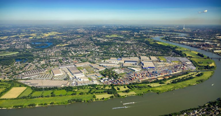 Luftaufnahme Duisburger Hafen logport I © Hans Blossey